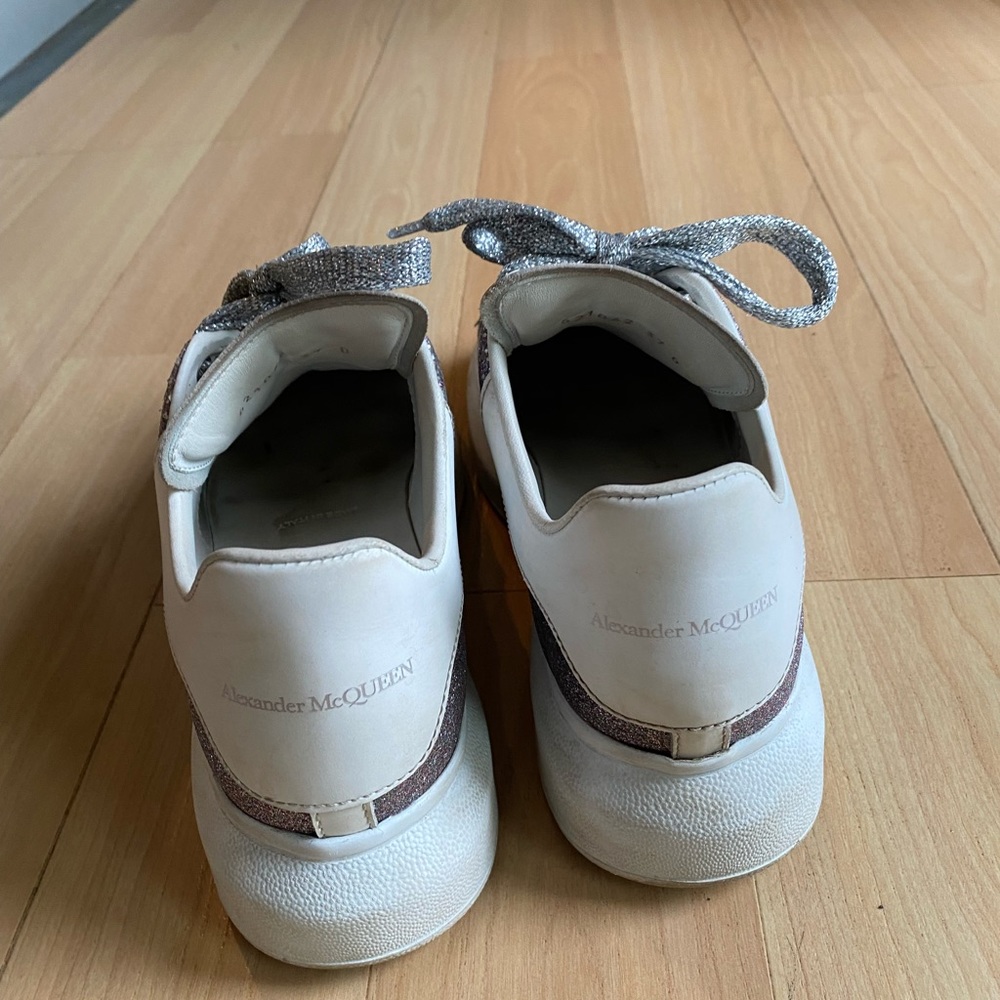 Alexander McQueen women’s sneakers - Picture 3 of 4